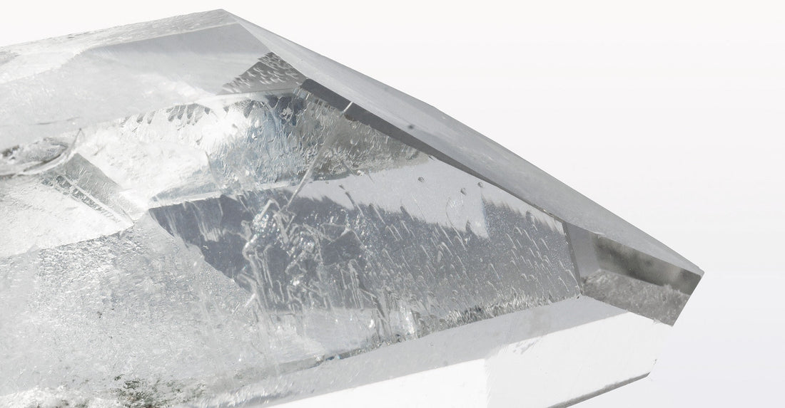 White Crystal: Guardian of Energy from the Depths of the Earth